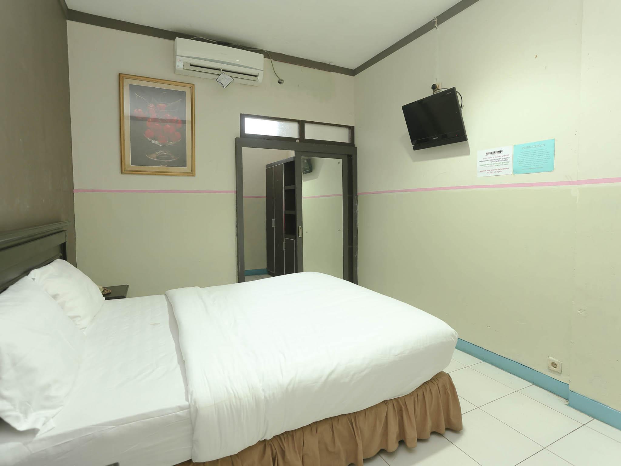 Urbanview Hotel Kharisma Banjarmasin Банджармасін Екстер'єр фото